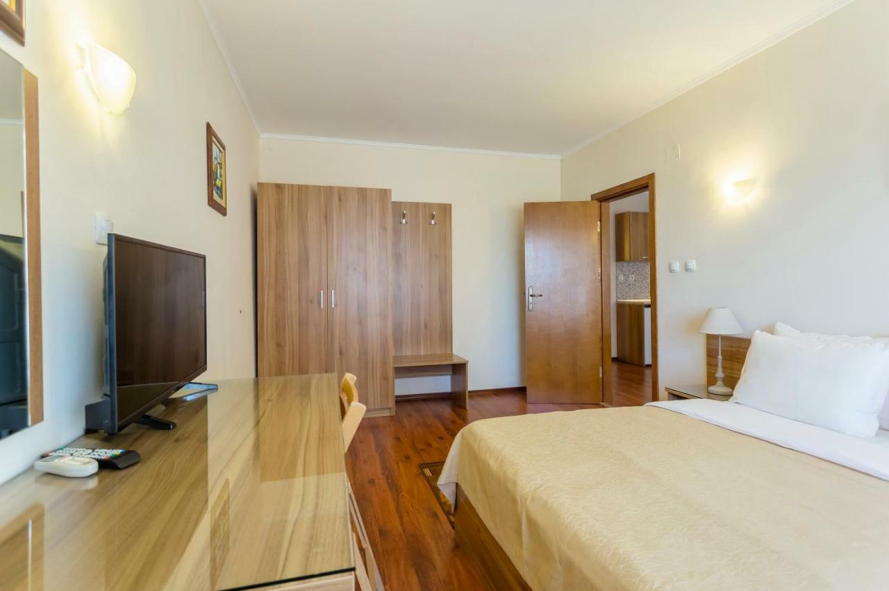 La Casa Primorsko Apartment Exterior photo